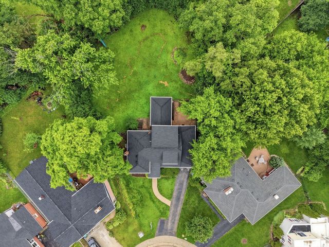 7 Park Road Court, Lombard, IL 60148