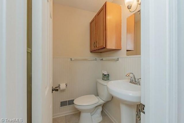 3035 Plantation Road, Winston-salem, NC 27105