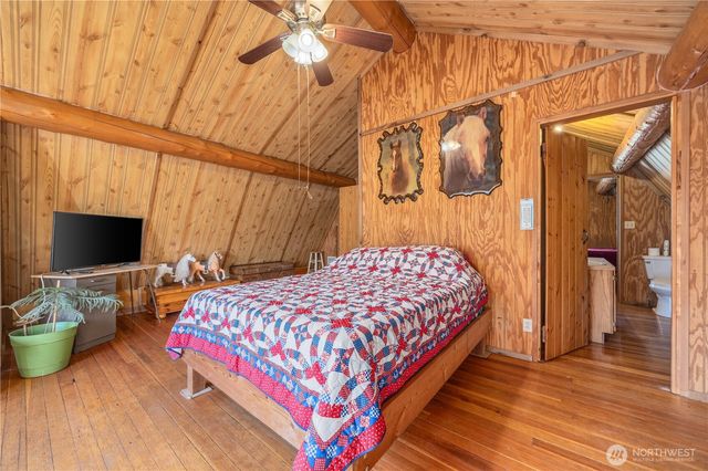 27538 C HWY 97, Malott, WA 98829