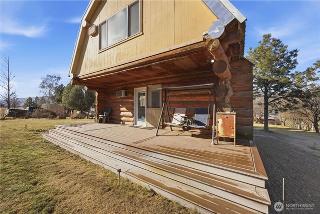 27538 C HWY 97, Malott, WA 98829