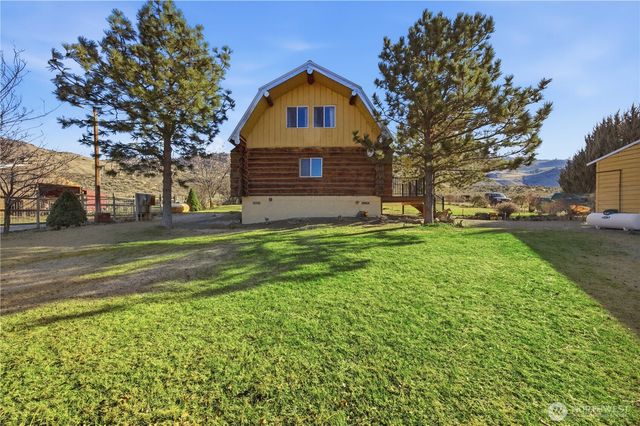 27538 C HWY 97, Malott, WA 98829