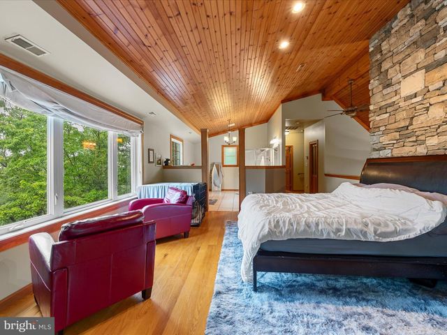 227 HAINES DR, Capon Bridge, WV 26711
