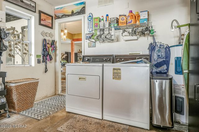 831 W Paseo Del Prado, Green Valley, AZ 85614