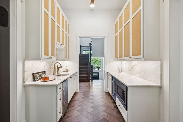 6523 Currywood Dr, Nashville, TN 37205