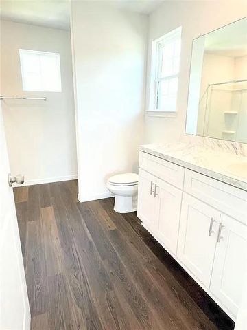 21510 Austell Pond Dr, Porter, TX 77365