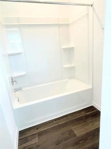 21510 Austell Pond Dr, Porter, TX 77365