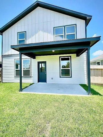 21510 Austell Pond Dr, Porter, TX 77365