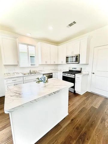 21510 Austell Pond Dr, Porter, TX 77365