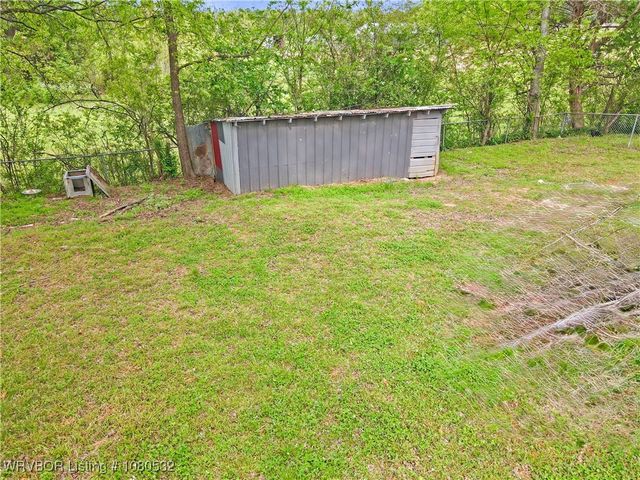 681 N Pine Avenue, Booneville, AR 72927