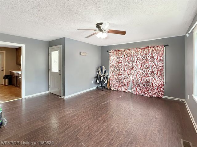681 N Pine Avenue, Booneville, AR 72927