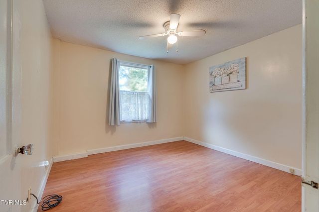 414 Sequoyah Drive, Kingsport, TN 37660