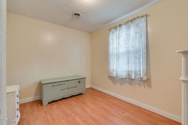 414 Sequoyah Drive, Kingsport, TN 37660