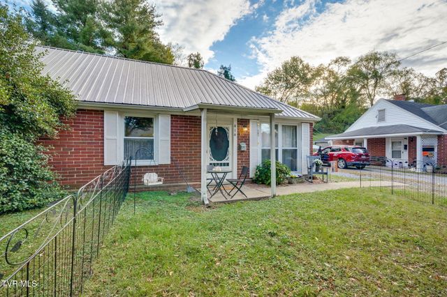 414 Sequoyah Drive, Kingsport, TN 37660