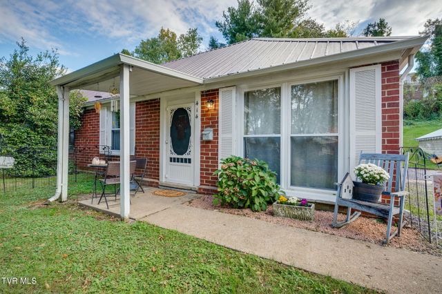 414 Sequoyah Drive, Kingsport, TN 37660
