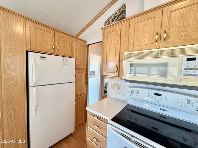 111 S GREENFIELD Road 423, Mesa, AZ 85206