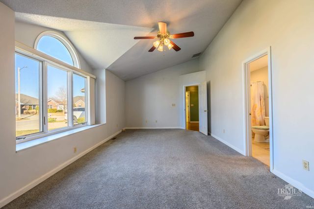 7909 W Kennedy Parkway, Yorktown, IN 47396