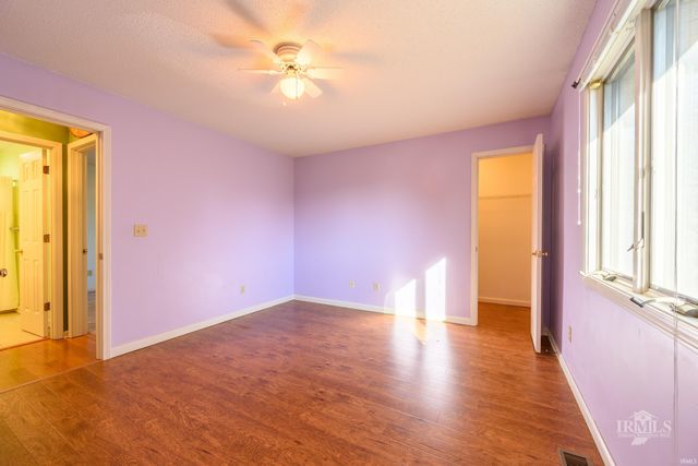 7909 W Kennedy Parkway, Yorktown, IN 47396