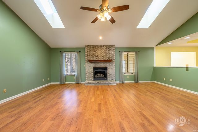 7909 W Kennedy Parkway, Yorktown, IN 47396