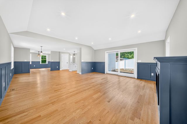 305 Ridge Street, Arlington, MA 02474