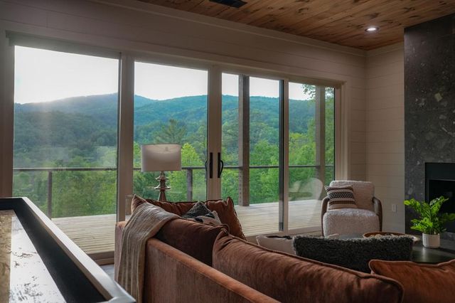 125 Stanley Creek Overlook, Cherry Log, GA 30522