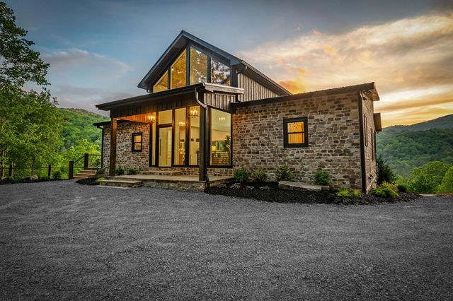 125 Stanley Creek Overlook, Cherry Log, GA 30522