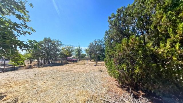 326 Clara Lane, Rio Communities, NM 87002