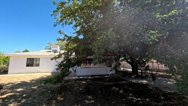326 Clara Lane, Rio Communities, NM 87002