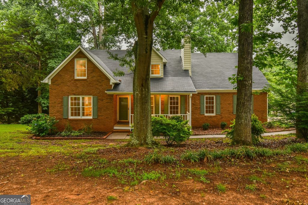 108 Timber View Court, Lawrenceville, GA 30043