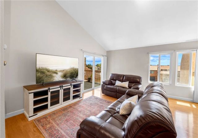 4861 Lago Drive 307, Huntington Beach, CA 92649