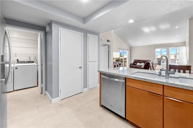 4861 Lago Drive 307, Huntington Beach, CA 92649