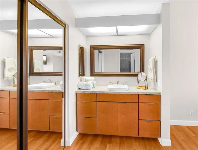 4861 Lago Drive 307, Huntington Beach, CA 92649