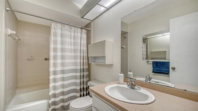 4103 CENTER GATE BOULEVARD 2, Sarasota, FL 34233