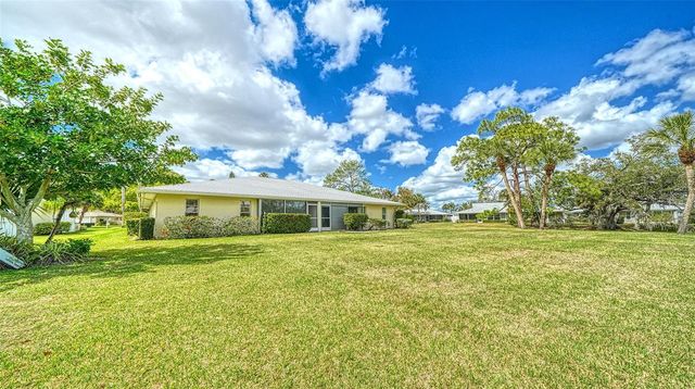 4103 CENTER GATE BOULEVARD 2, Sarasota, FL 34233