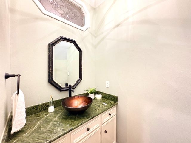 10211 State Highway 35 N, Van Vleck, TX 77482