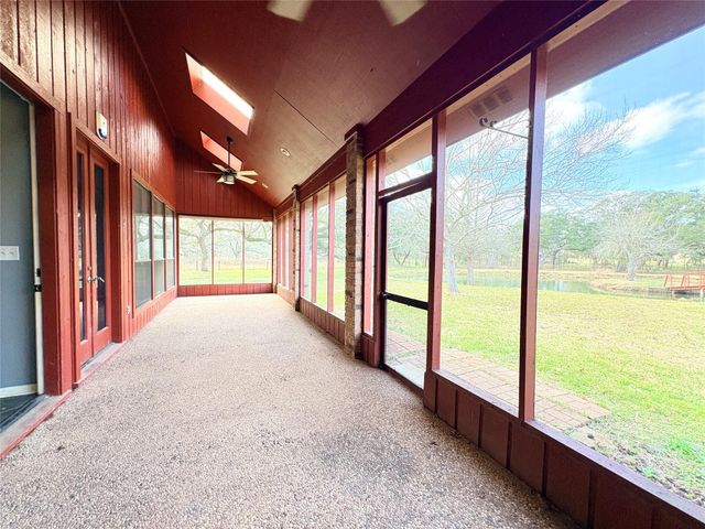 10211 State Highway 35 N, Van Vleck, TX 77482