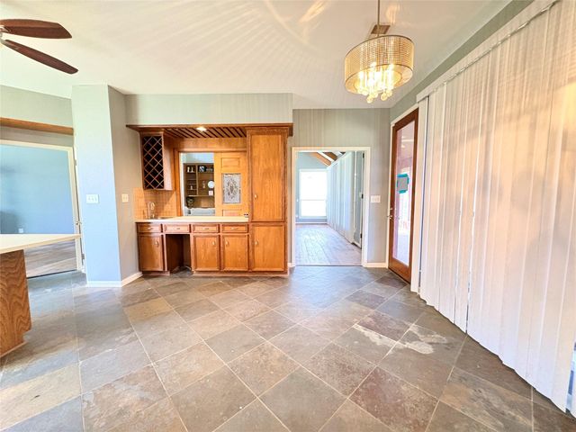 10211 State Highway 35 N, Van Vleck, TX 77482