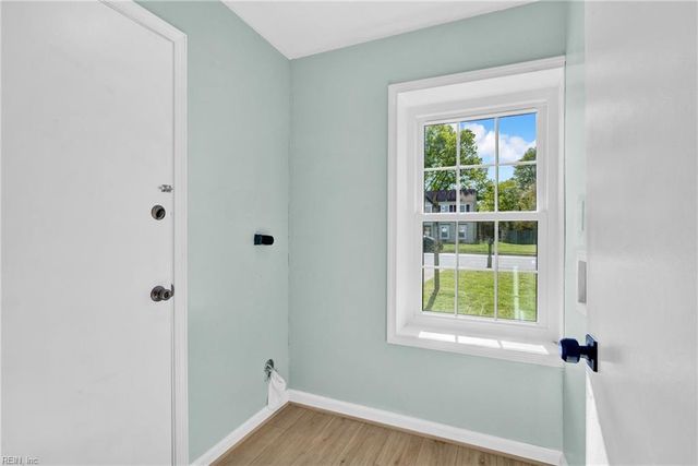 122 Springdale WAY, Hampton, VA 23666