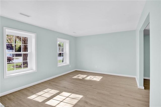 122 Springdale WAY, Hampton, VA 23666