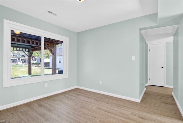 122 Springdale WAY, Hampton, VA 23666