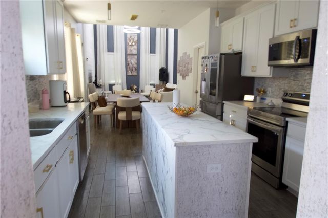 9803 AMBER CHESTNUT WAY, Winter Garden, FL 34787