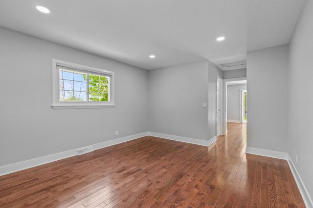 2660 N Calhoun ROAD, Brookfield, WI 53005