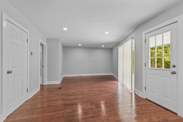 2660 N Calhoun ROAD, Brookfield, WI 53005