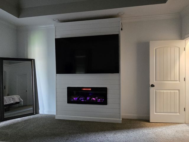 425 Veronica Ct, Clarksville, TN 37043