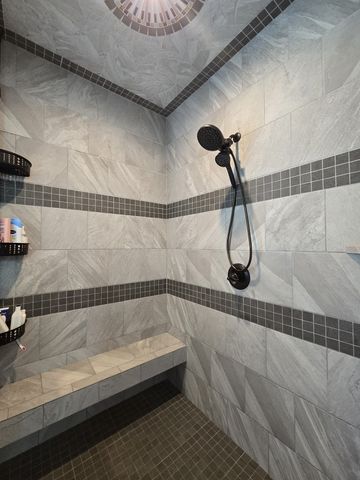 425 Veronica Ct, Clarksville, TN 37043