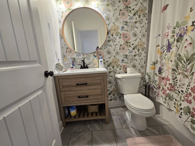 425 Veronica Ct, Clarksville, TN 37043