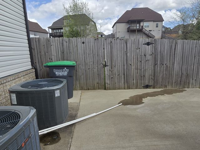 425 Veronica Ct, Clarksville, TN 37043