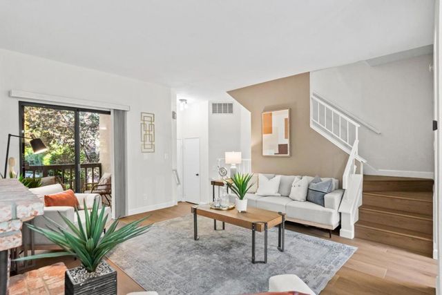 1906 Magdalena Circle 50, Santa Clara, CA 95051