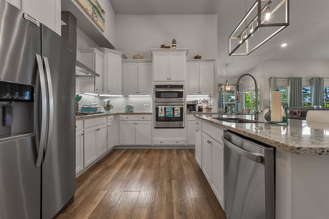 5672 Canary Island Ct., Myrtle Beach, SC 29577