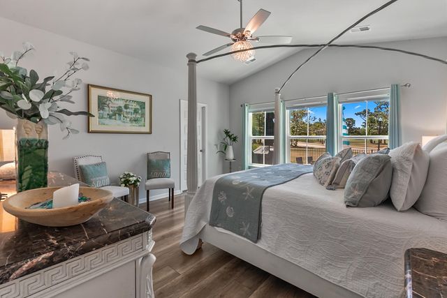 5672 Canary Island Ct., Myrtle Beach, SC 29577