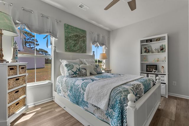 5672 Canary Island Ct., Myrtle Beach, SC 29577